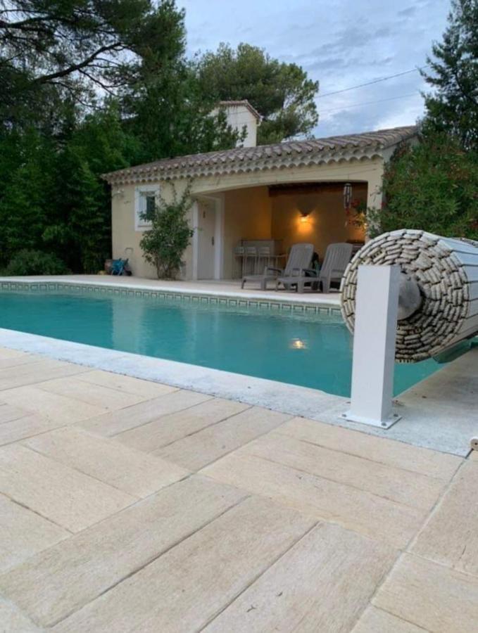 … Et La Fourmi Villa Saumane-de-Vaucluse Kültér fotó