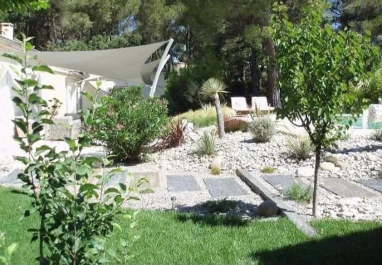 … Et La Fourmi Villa Saumane-de-Vaucluse Kültér fotó